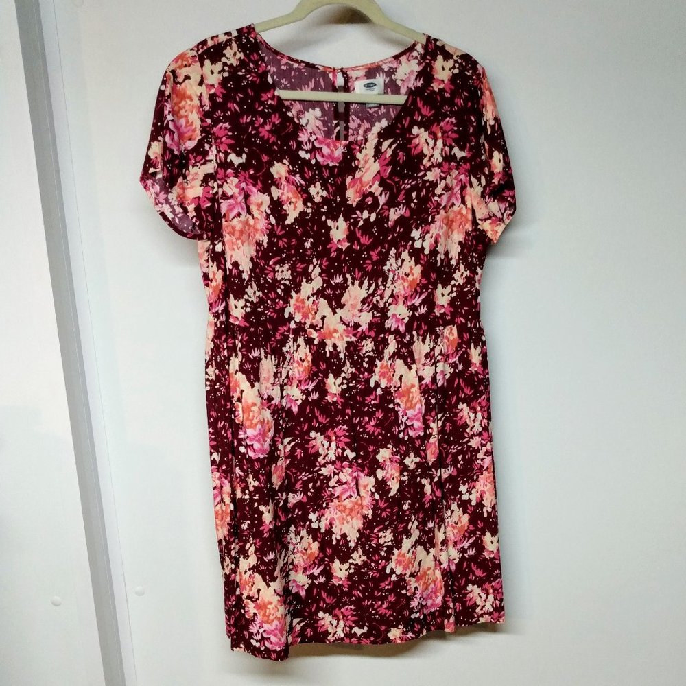 Old Navy Maroon and Pink Floral Dress